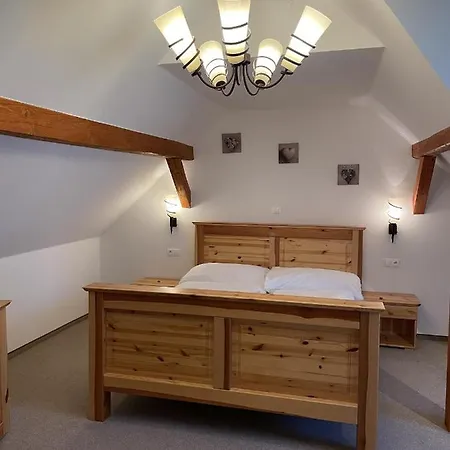 فندق Wellness Svachovka