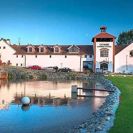 Wellness Hotel Svachovka Отель