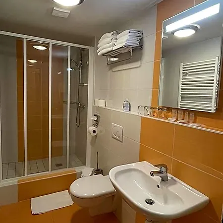 Wellness Svachovka 3* Mírkovice